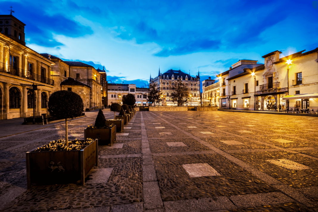 Plaza de San Marcelo, León