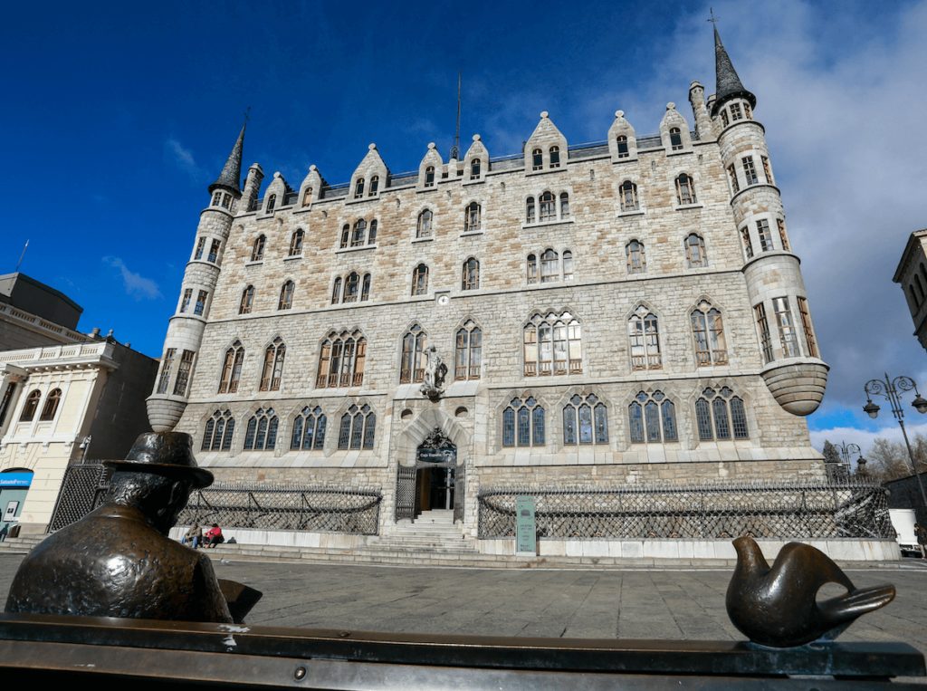 Casa Botines acogerá el acto importante de la Cumbre Mundial de las Agencias de Viajes