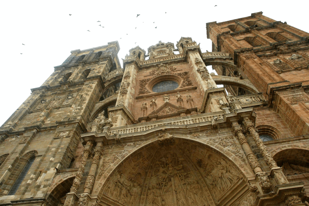 La Catedral de Astorga cumple 550 años