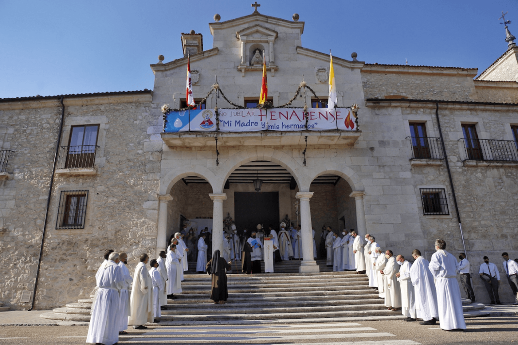 La apertura del Año Jubilar Henarense, en Cuéllar, Segovia, abre un periodo de peregrinación hacia el santuario de la Virgen de Henar que perdurará hasta septiembre de 2022