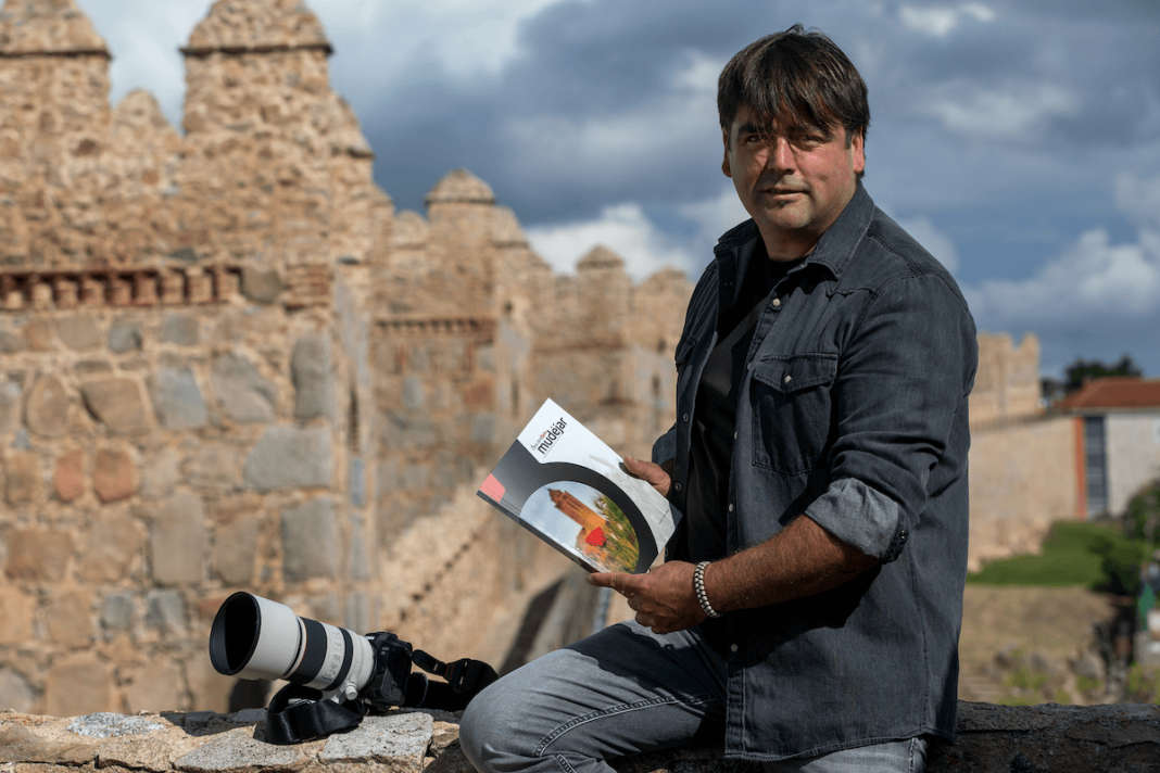 El fotógrafo Ricardo Muñoz-Martín presenta 'Descubrir Ávila mudéjar', un recorrido visual por 32 pueblos de la provincia