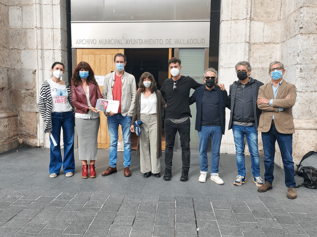 Presentación de la gira de Sock 1 y Sock 2, teatro de seis horas seguidas en una única jornada