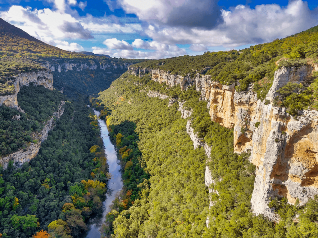 Cañón del río Ebro en la provincia de Burgos