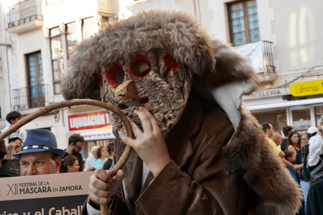 mascarada en Zamora Festival de Mascaradas en Zamora, una tradición etnográfica