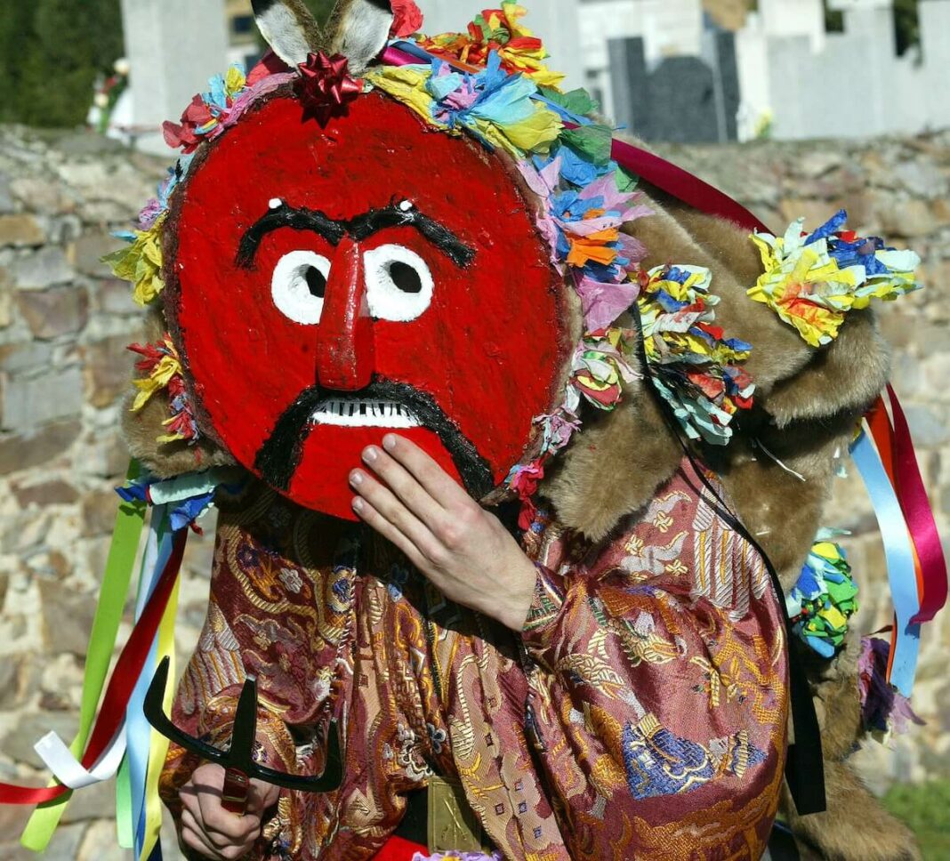 Zangarrrón de la localidad zamorana de Montamarta